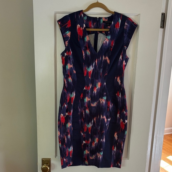 French Connection Abstract Print Women's Dress - Picture 1 of 5
